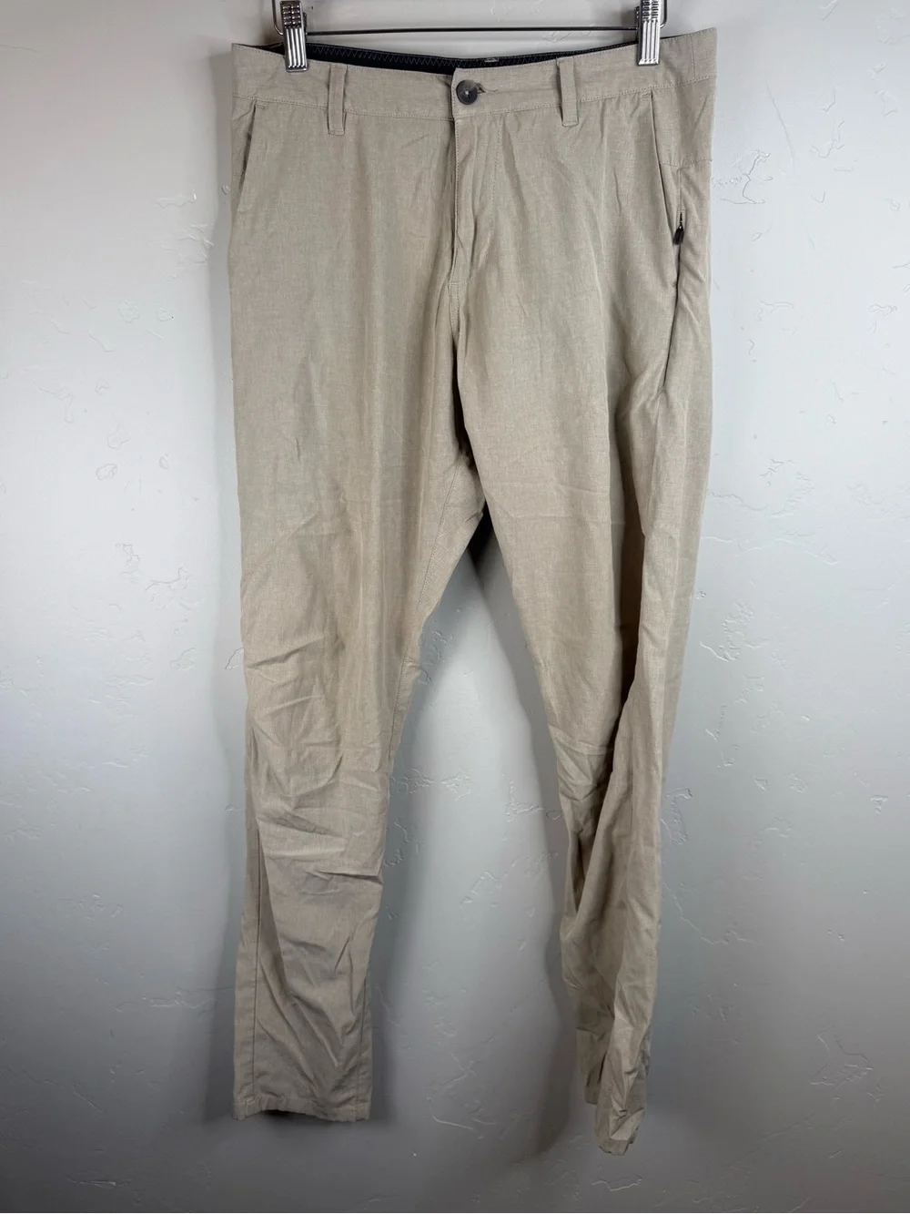 Vuori Mens Aim Chino Pants Size 30 x 31 Tan Stretch Business Golf Casual Khaki